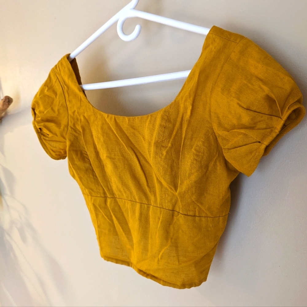 Gold cropped women's top
